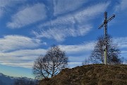 41 Croce di vetta del Monte Gioco (1366 m)